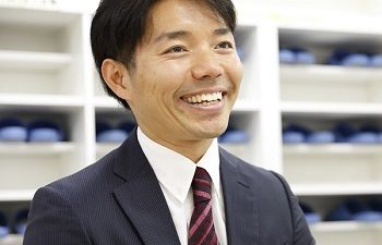 副塾長 兼 公立中高一貫受検責任者 鈴木利明講師
